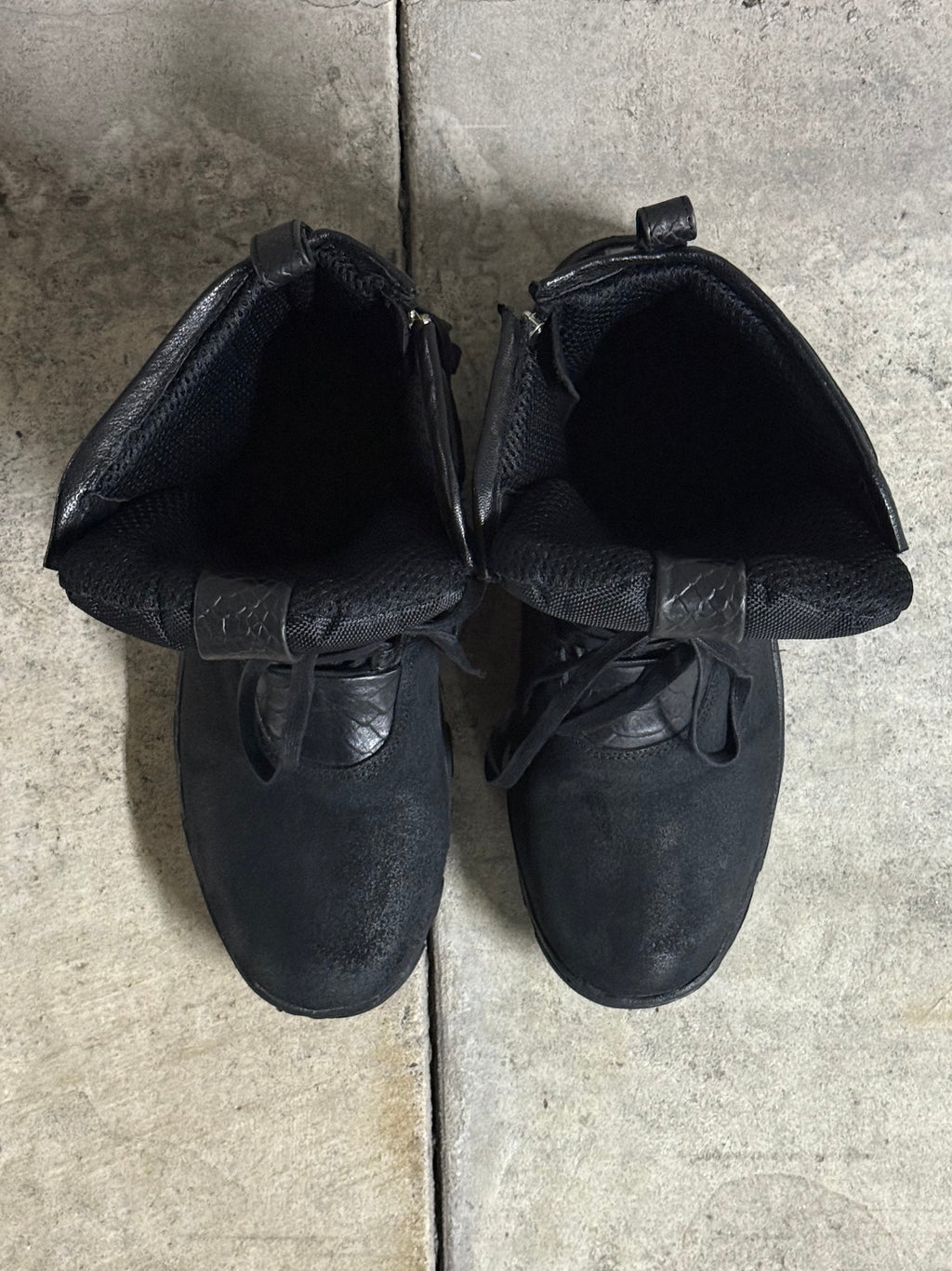 Kmrii Black Metal Sneaker