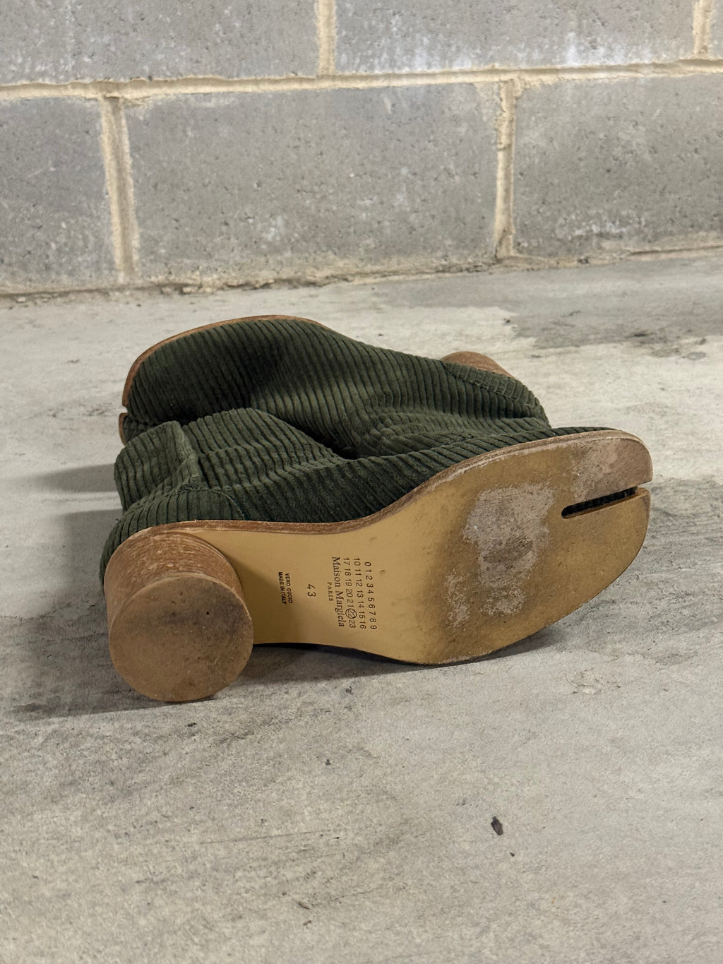 Maison Margiela AW17 Corduroy Tabi Heels