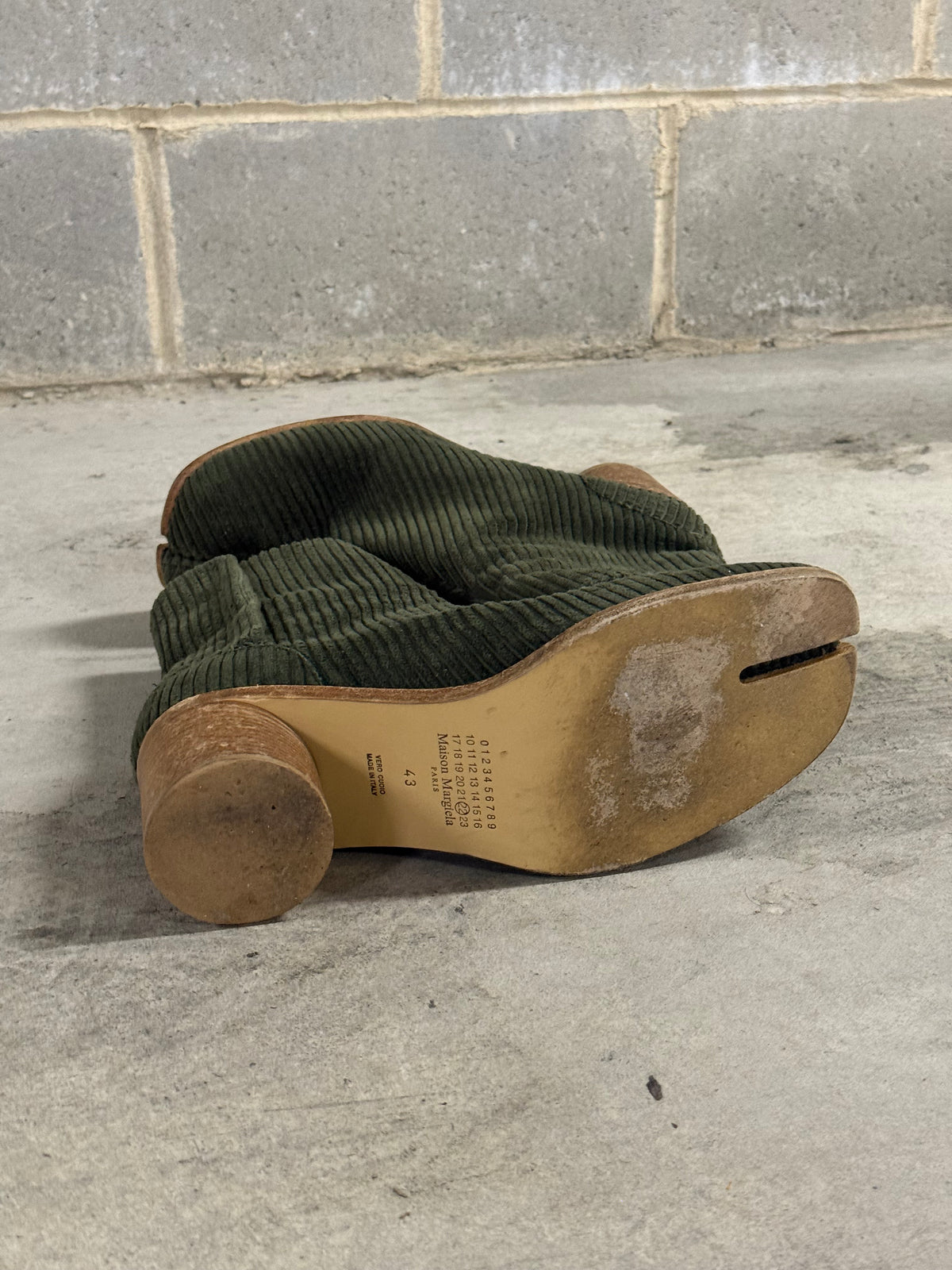 Maison Margiela AW17 Corduroy Tabi Heels