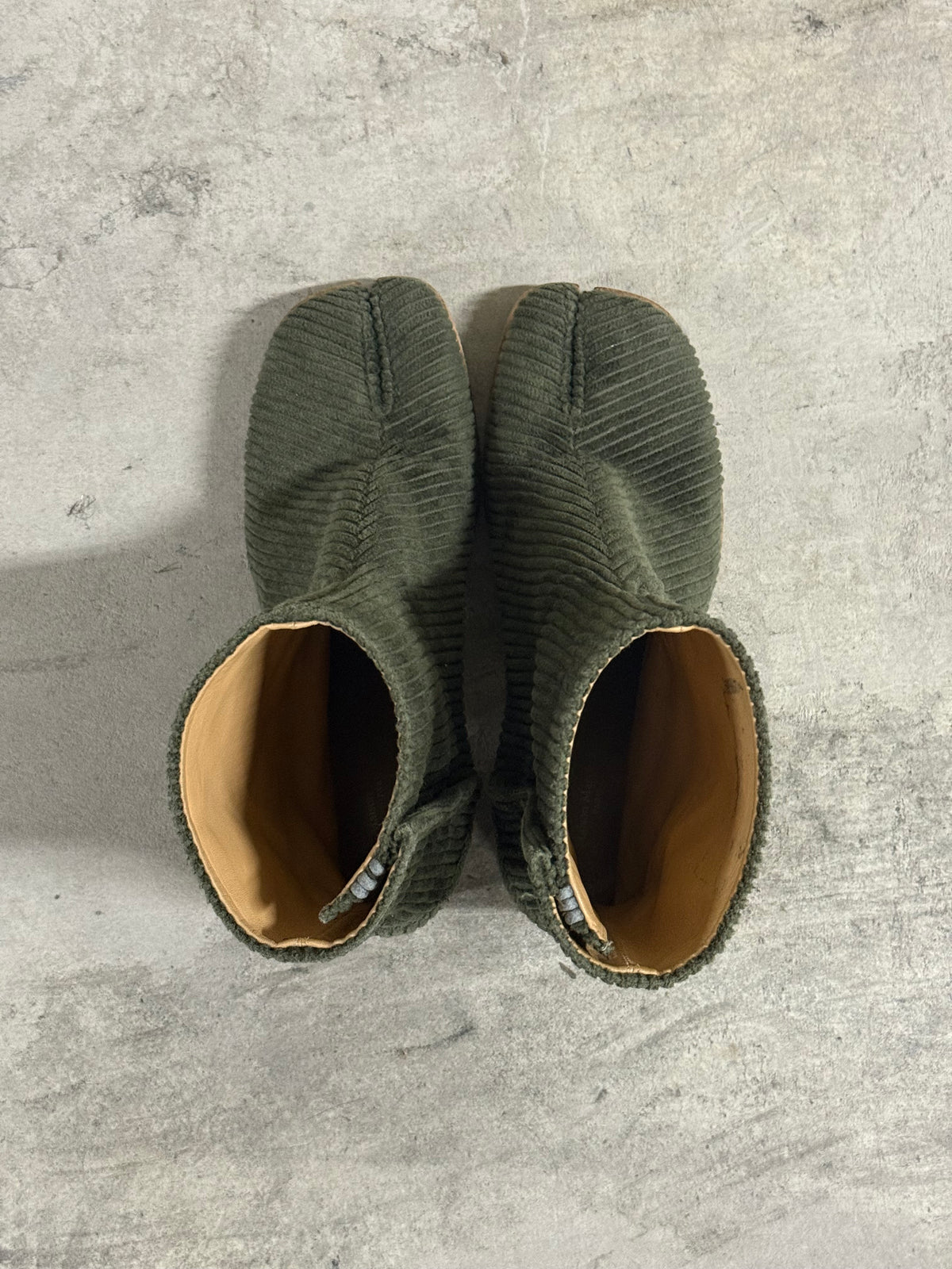 Maison Margiela AW17 Corduroy Tabi Heels