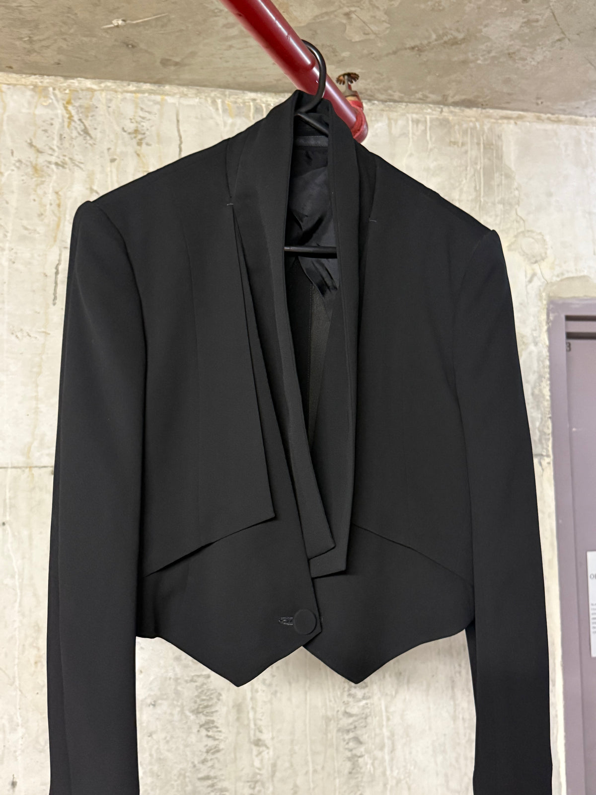 MA Julius Cropped Suit Jacket