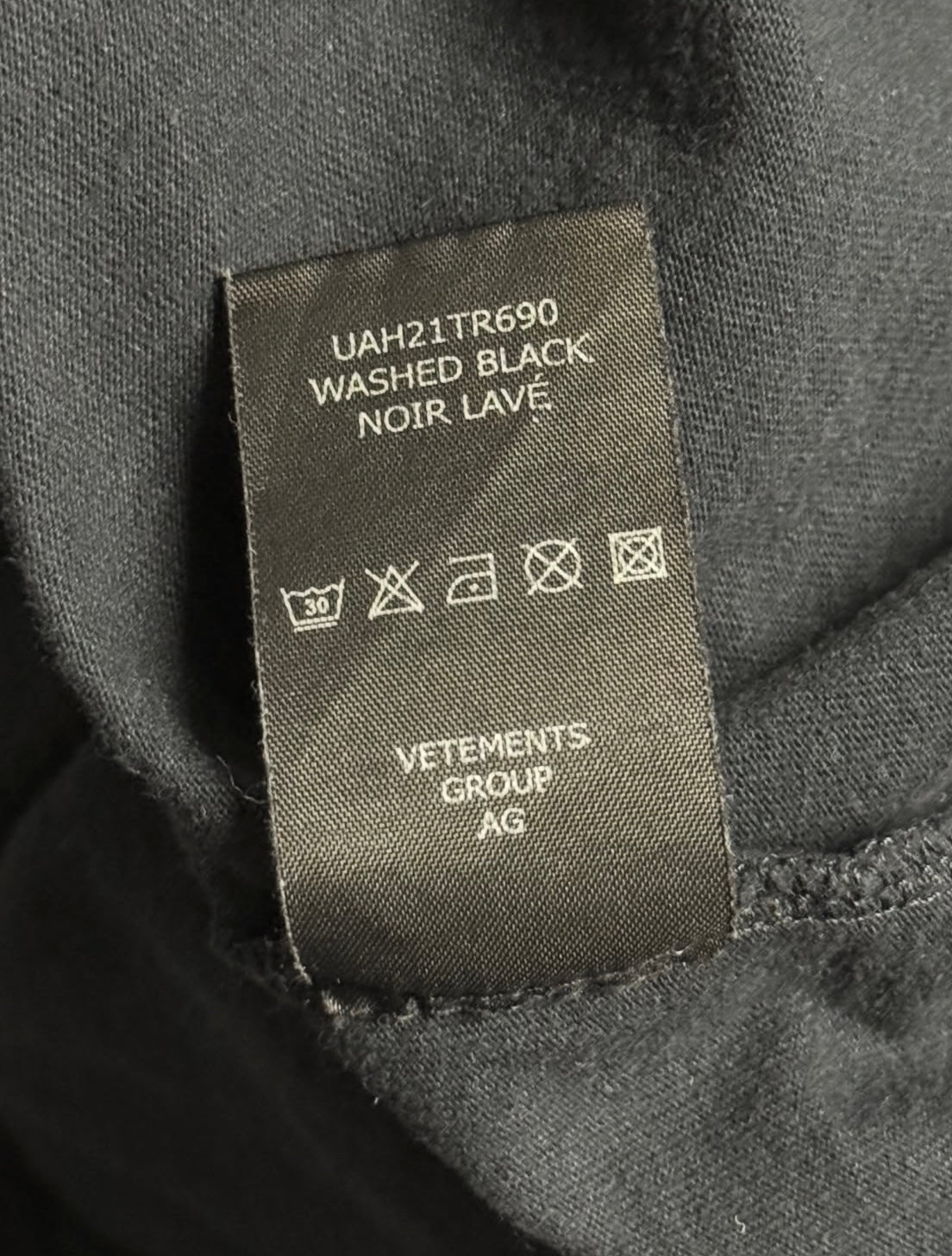 Vetements World Tour 21' T-Shirt
