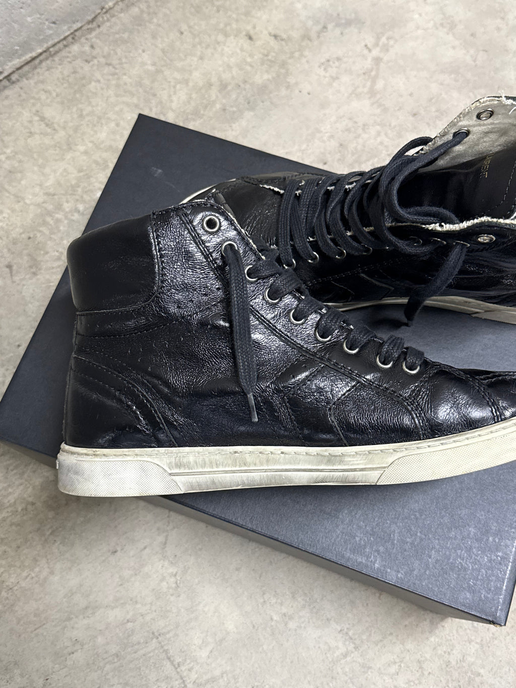 Saint Laurent Paris '1971 Bad Lieutenant' High Top Sneakers