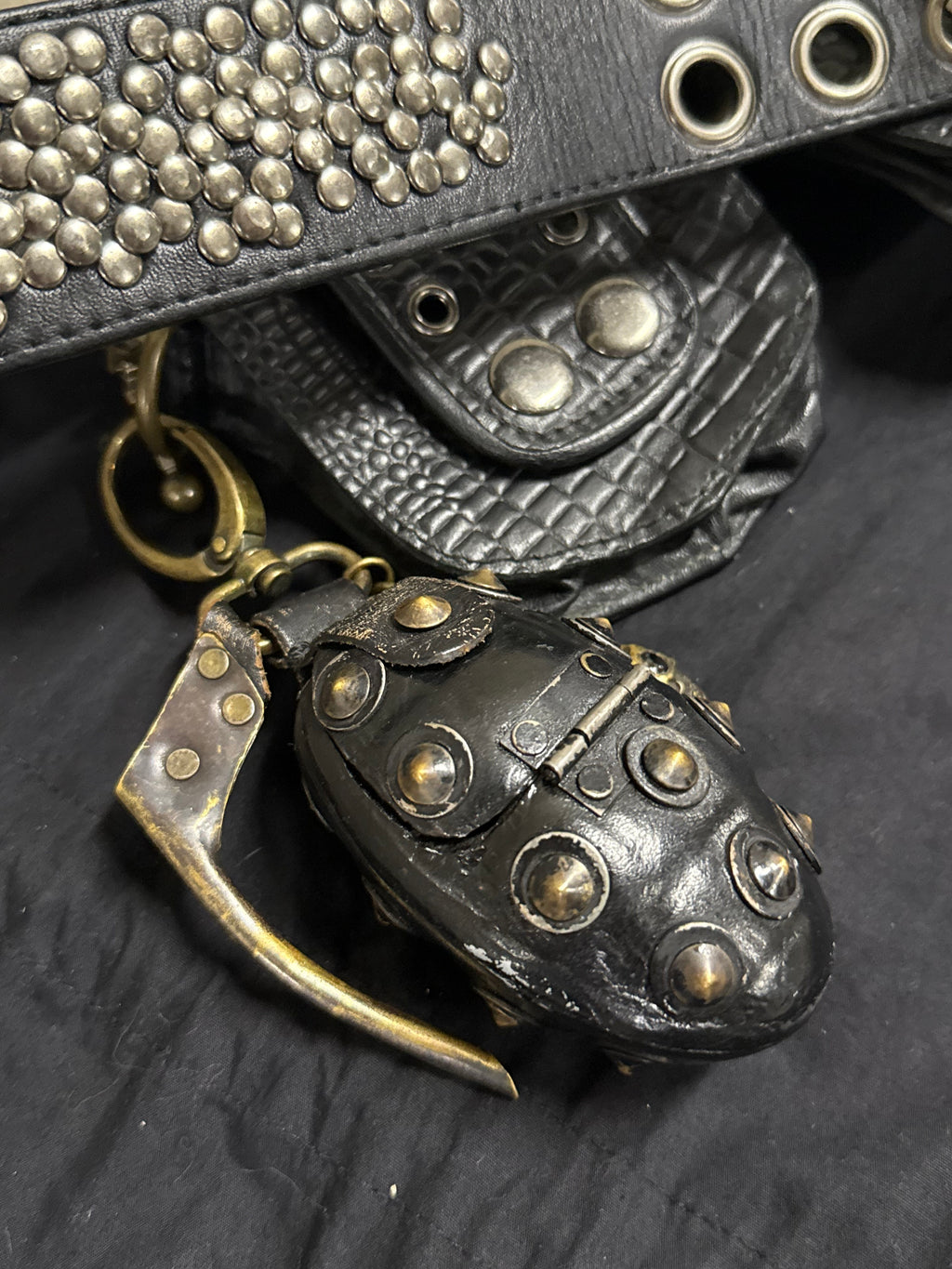 Kmrii “Out of Control” Era Belt Bag Set